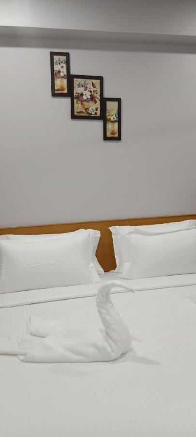 Hotel Moshis Nest Madurai Esterno foto