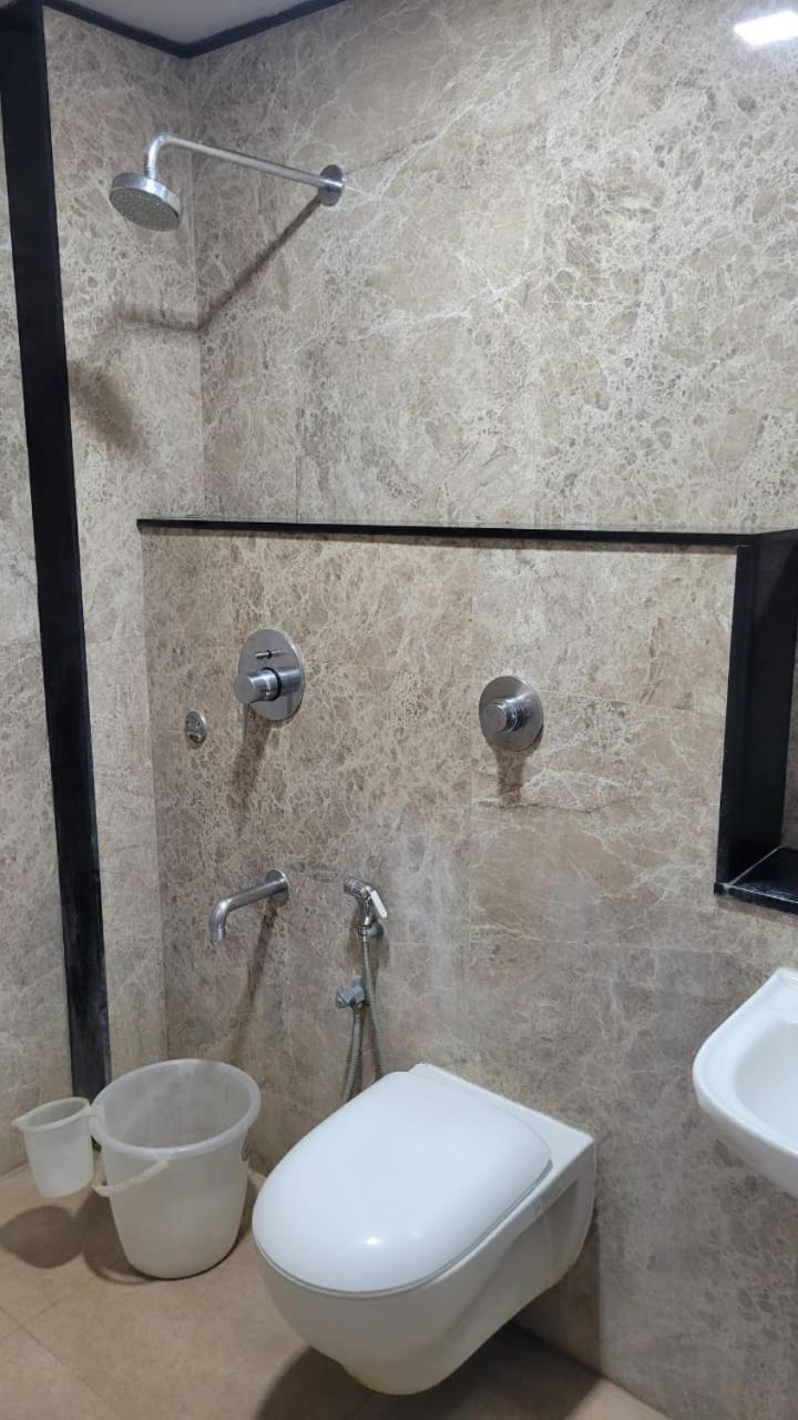 Hotel Moshis Nest Madurai Esterno foto